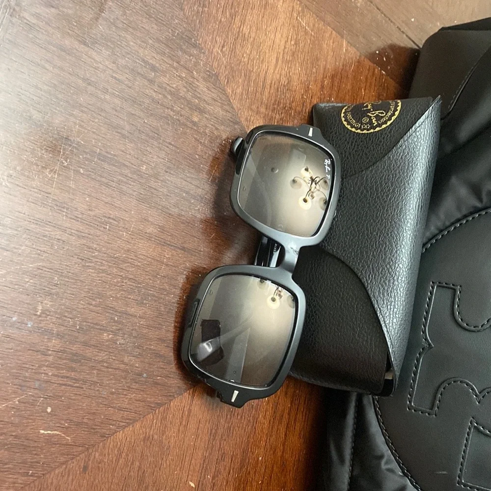 Ray-Bans - Picture 3 of 3